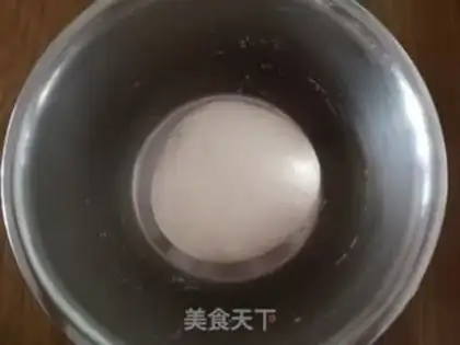 Make The tomato egghand is cold step 1
