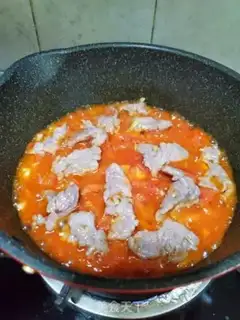 Make Slurry beef and tomatoes step 7