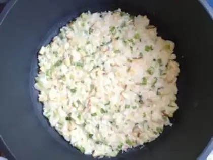 Make Rice mushroom pot step 5