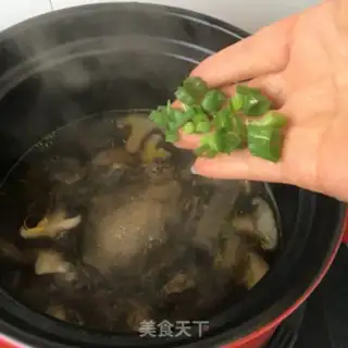 Make A mushroom stew pigeon step 10