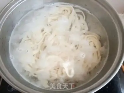 Make The tomato egghand is cold step 3