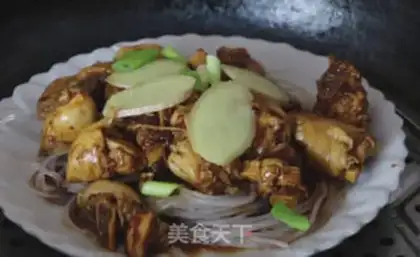 Make A fan with a chicken leg step 4
