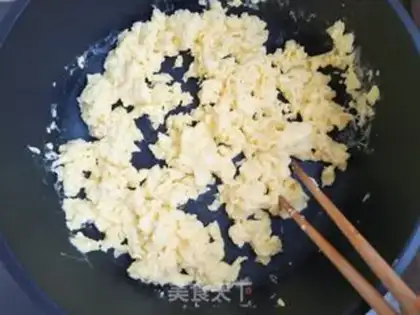 Make The tomato egghand is cold step 6