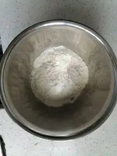 Make Egghand noodles step 0