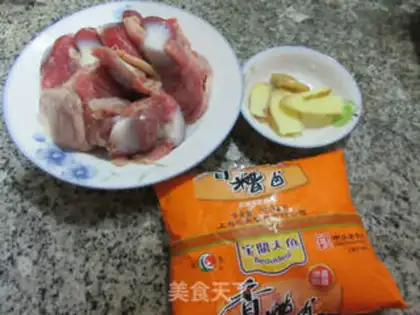 Make Smells like chicken step 0