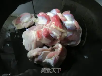 Make Smells like chicken step 1
