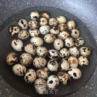 Make Cricket eggs, soy sauce step 0