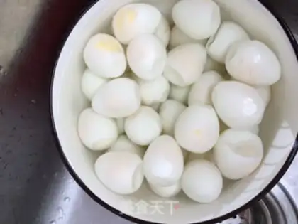 Make Cricket eggs, soy sauce step 2