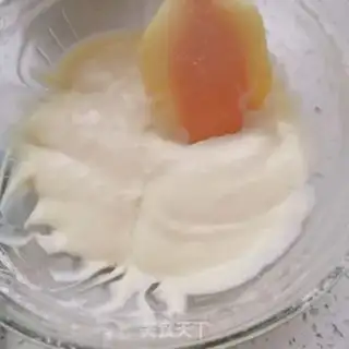 Make Strawberry Angel Cake Roll step 2