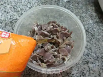 Make Smells like chicken step 7