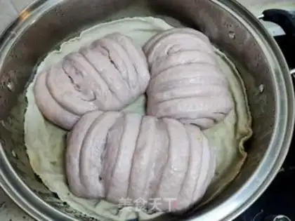 Make Chip rolls step 24