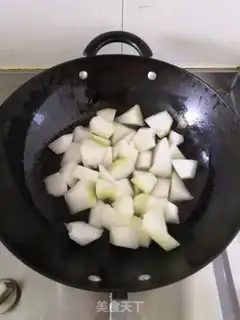 Make Shrimp skins step 1