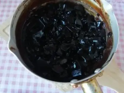 Make Honey nuts, black powder step 5
