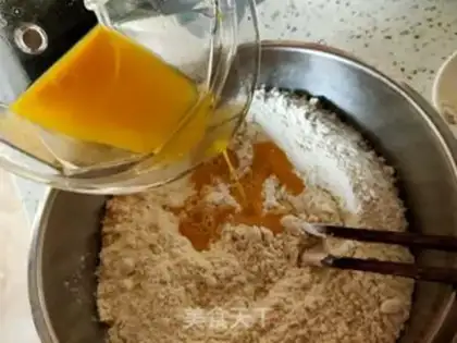 Make Pumpkin rolls step 2