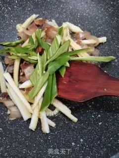 Make Corn fried meat step 3