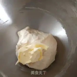 Make A soft, salty meat loaf step 2