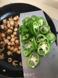 Make Seafood fried step 5