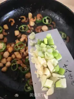 Make Seafood fried step 6