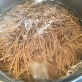 Make Ham egg noodles step 3
