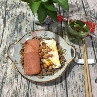 Make Ham egg noodles step 5