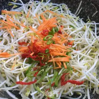 Make Jealousy bean sprouts step 6