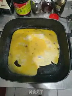 Make Potato egg pepper noodles step 2