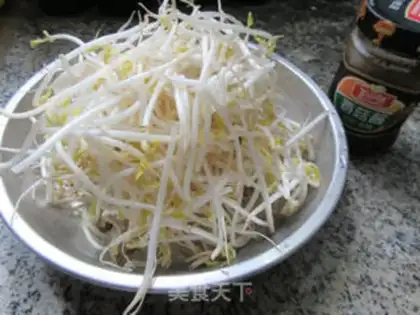 Make Frozen green bean sprouts step 0