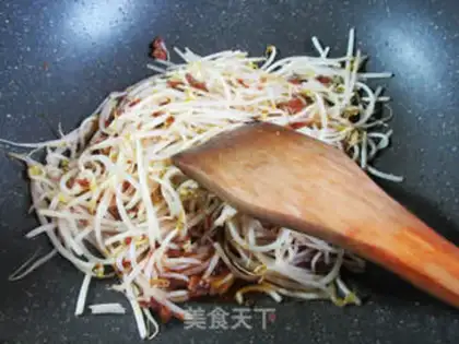 Make Frozen green bean sprouts step 4