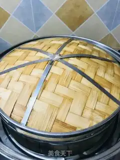 Make The cage bag step 12