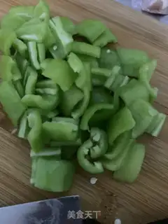 Make Curry potato chicken step 1