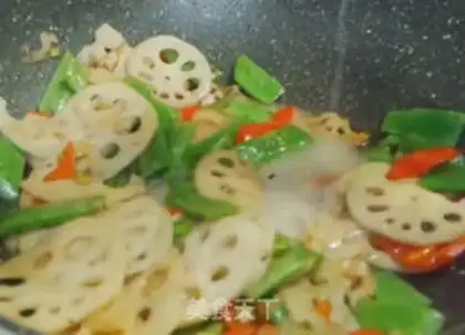 Make ♪ Fried Lotus ♪ step 5