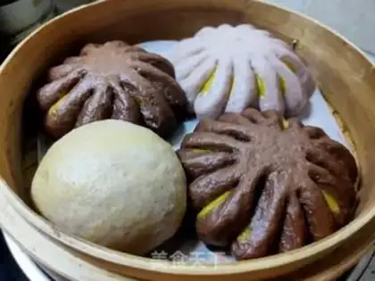 Make Coco flowers step 20