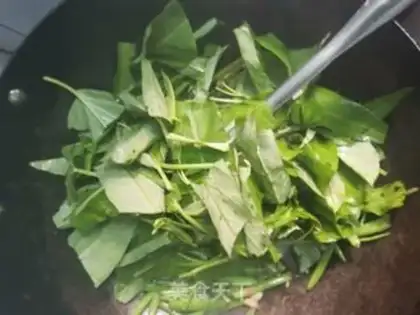 Make Garlic cabbage step 3