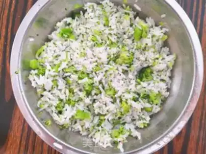 Make Vegetable omelet step 6