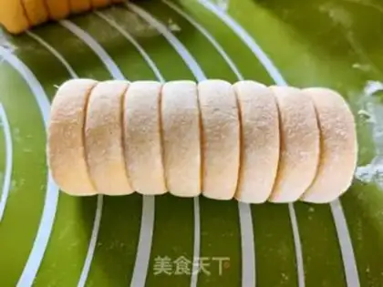 Make caterpillar roll step 17