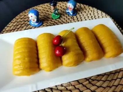 Make caterpillar roll step 23