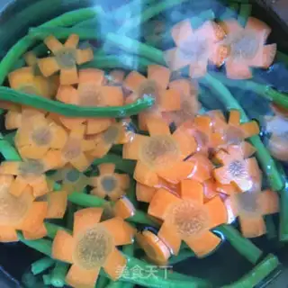 Make ♪ The sweet pea carrots ♪ step 5