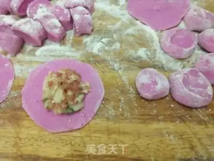 Make Pork onion dumplings step 3