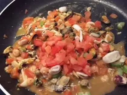 Make Seafood pasta step 5