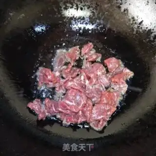 Make Beef tomato fried potatoes step 2