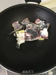 Make The nails burn their ribs step 3