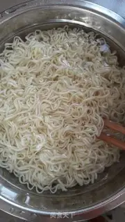Make Shrimp egg noodles step 2