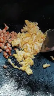 Make Shrimp egg noodles step 7