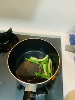 Make Belt abalone noodles step 6