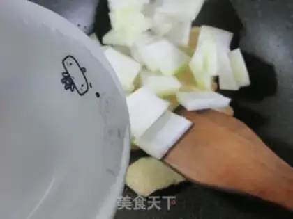 Make Pumpkin cooks a melon step 3