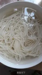 Make Onion noodles step 2