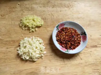 Make Meat and pepper sauce step 2