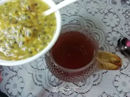 Make Bronze berries, honey tea step 5