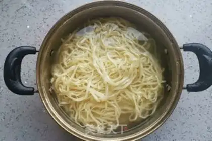 Make Bean-fruit noodles step 2