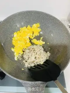 Make Quail shrimp fried rice step 2